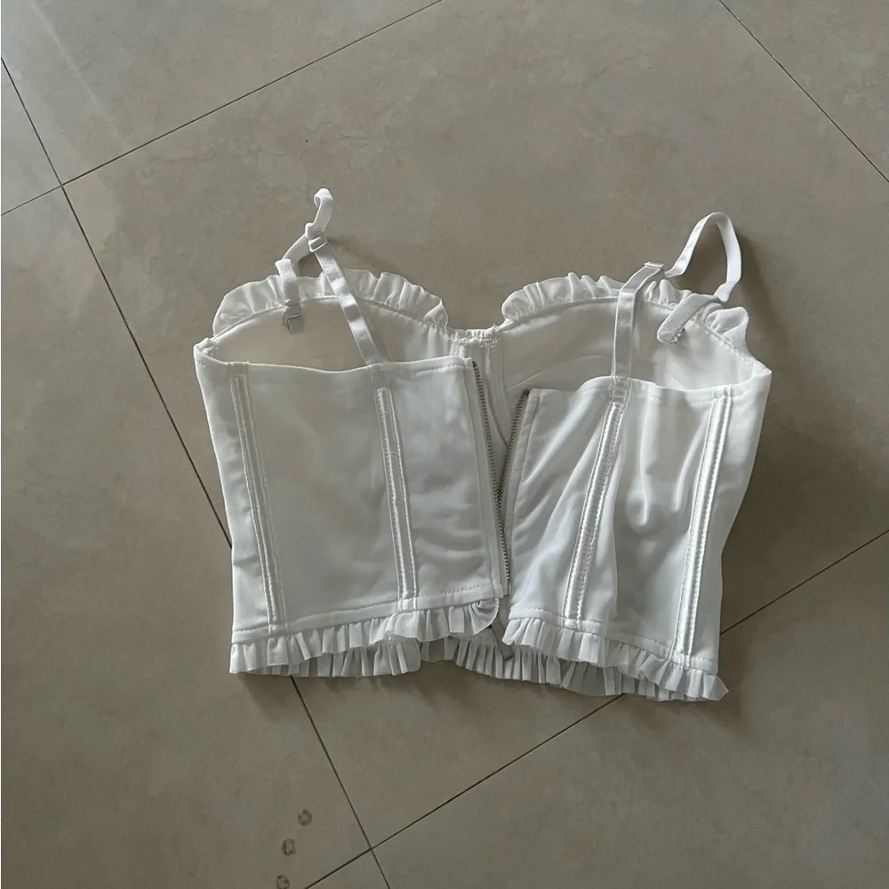 Revolve Super Down Ruffled Top - Picture 4 of 6